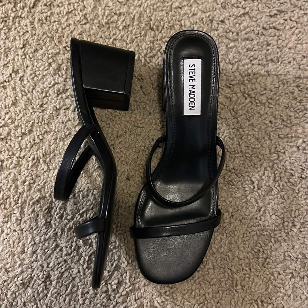 Steve Madden Minimalist Heeled Sandals